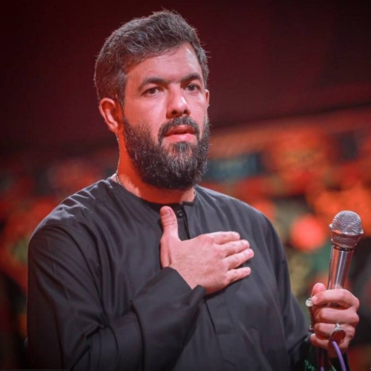 حسین ستوده
